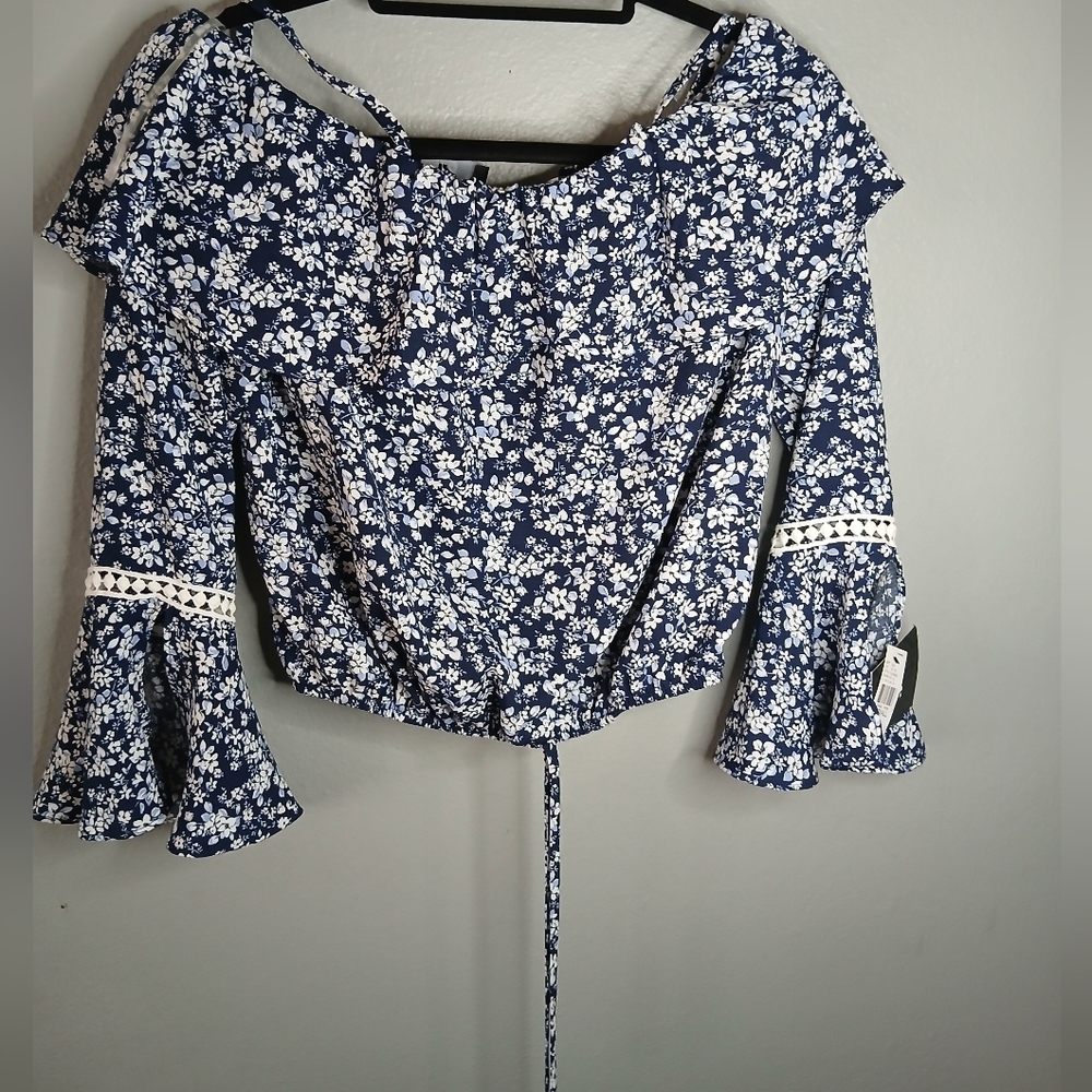 IZ BYER Floral Navy Blue Women's Top